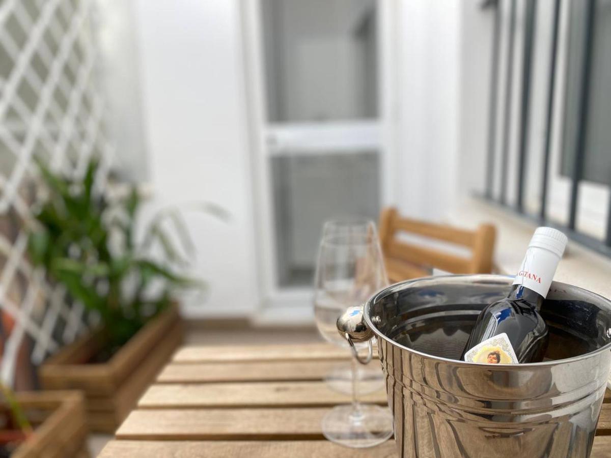 Apartamento En Calle Ancha, En Pleno Centro Sanlucar de Barrameda Bagian luar foto